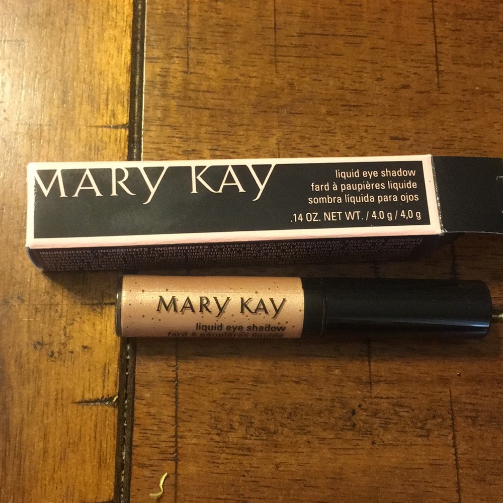Mary Kay Liquid Eye Shadow
